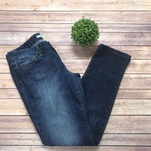 Joe’s Jeans Chelsea Fit